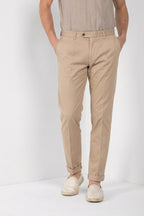 Torino City pantalón chino hombre en satén de algodón y seda slim fit