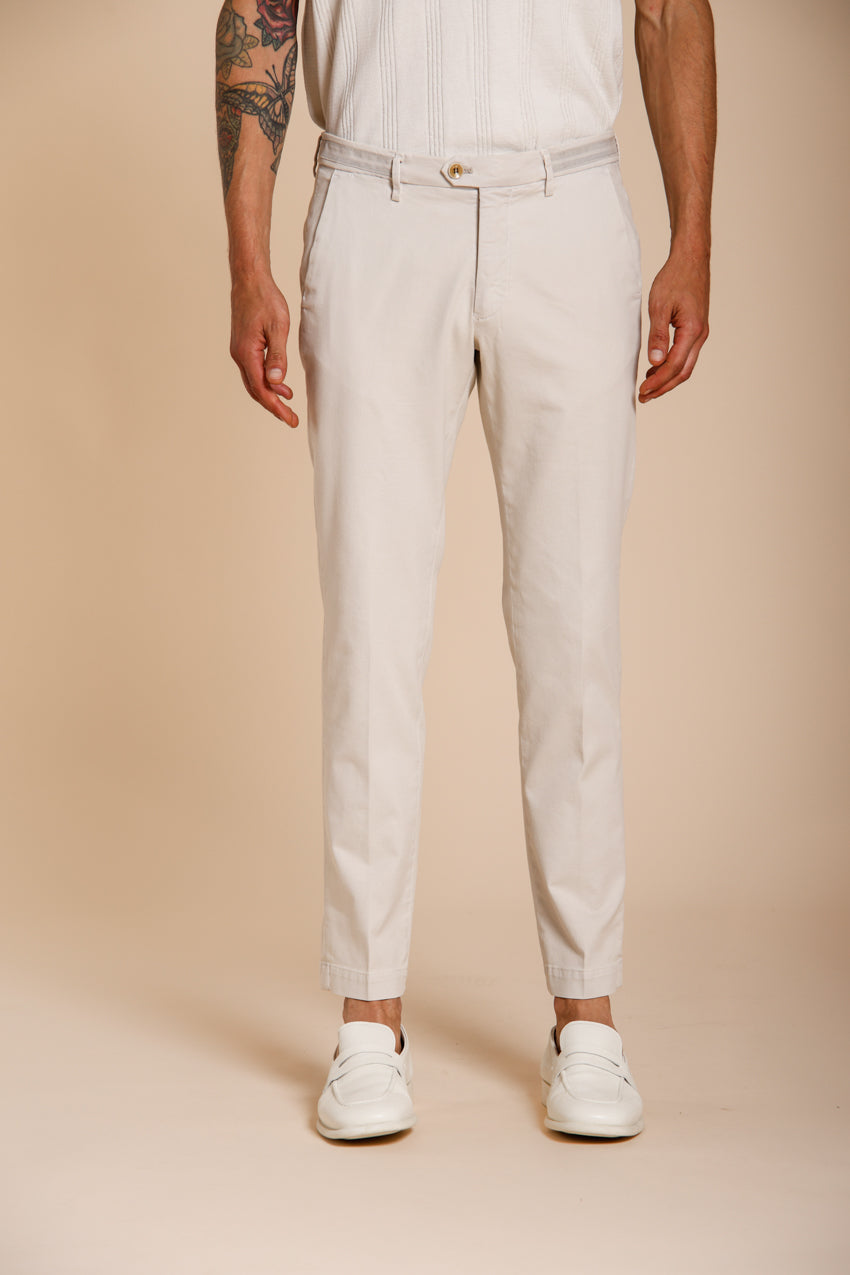 Torino City Hose Chino Herren aus feiner Trikotine aus Baumwolle und Lyocell slim fit