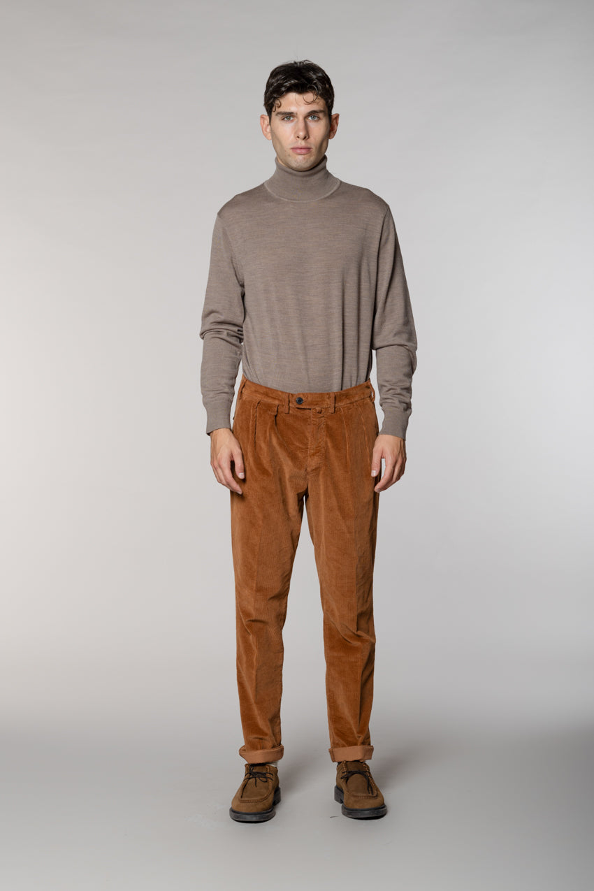 Boston 2 Pinces Chinohose Herren aus 500-Rippen-Samt relaxed fit
