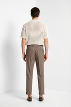 Pantalone chino uomo Boston Mason's marrone testa di moro in resca tinto filo stretch relaxed fit - vista laterale SS26