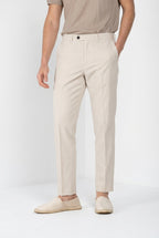 Dettaglio tasca pantalone chino uomo Boston Mason's stucco in cavallery stretch SS26