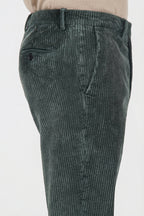 Paris pantalon chino homme en velours à grosses côtes carrot fit
