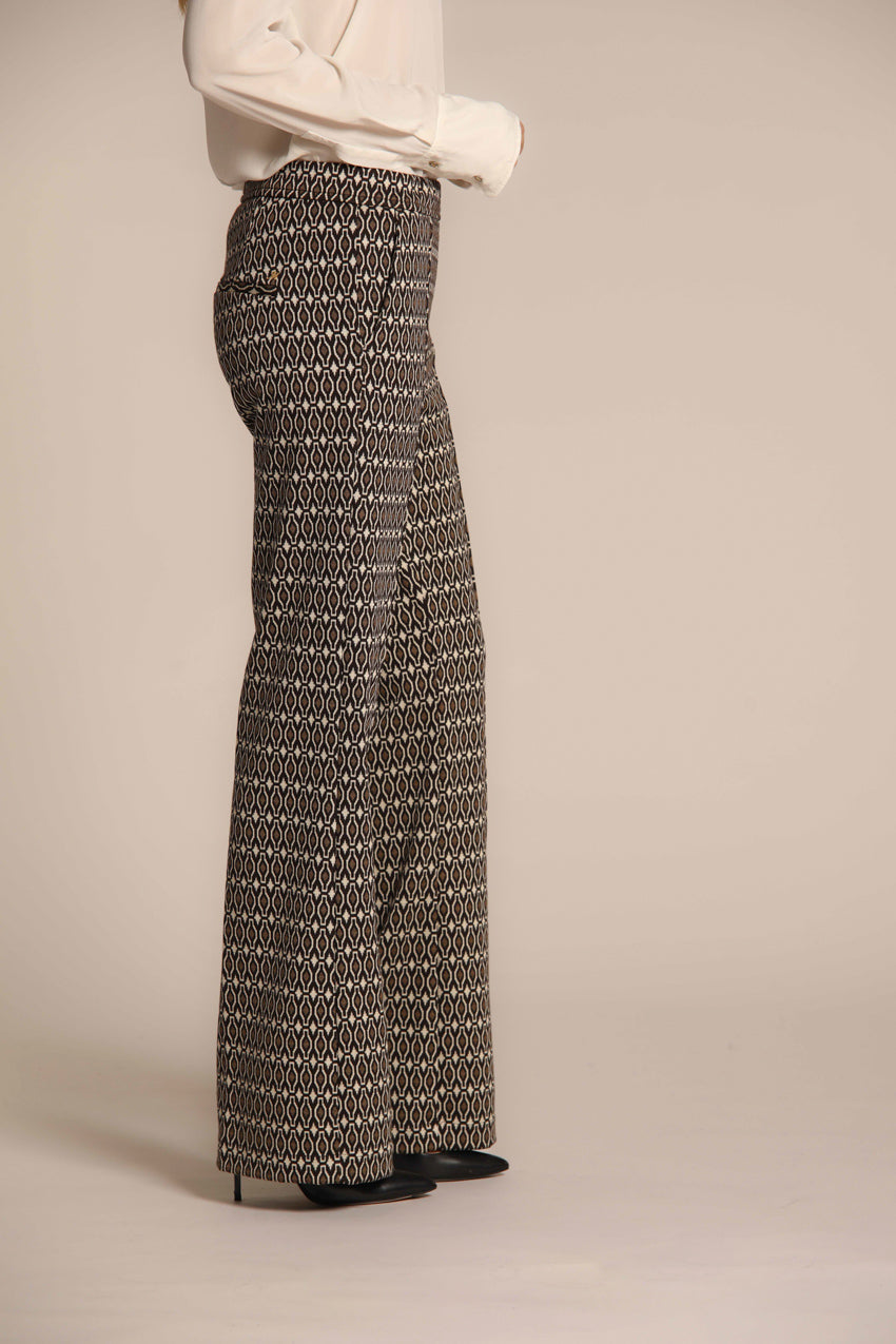 Foto 3 Easy Straight pantalone chino donna in jersey con fantasia geometrica straight fit