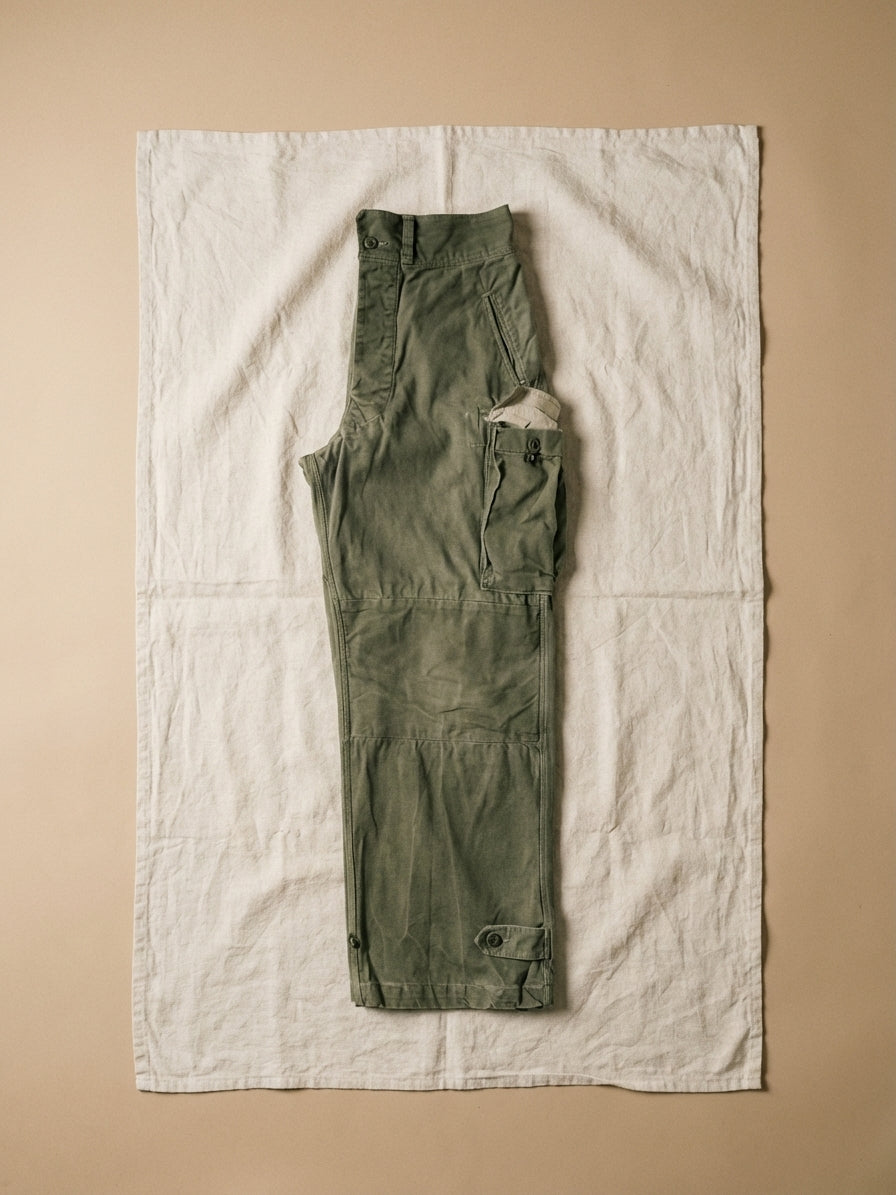 Cargo pants Archive model Field